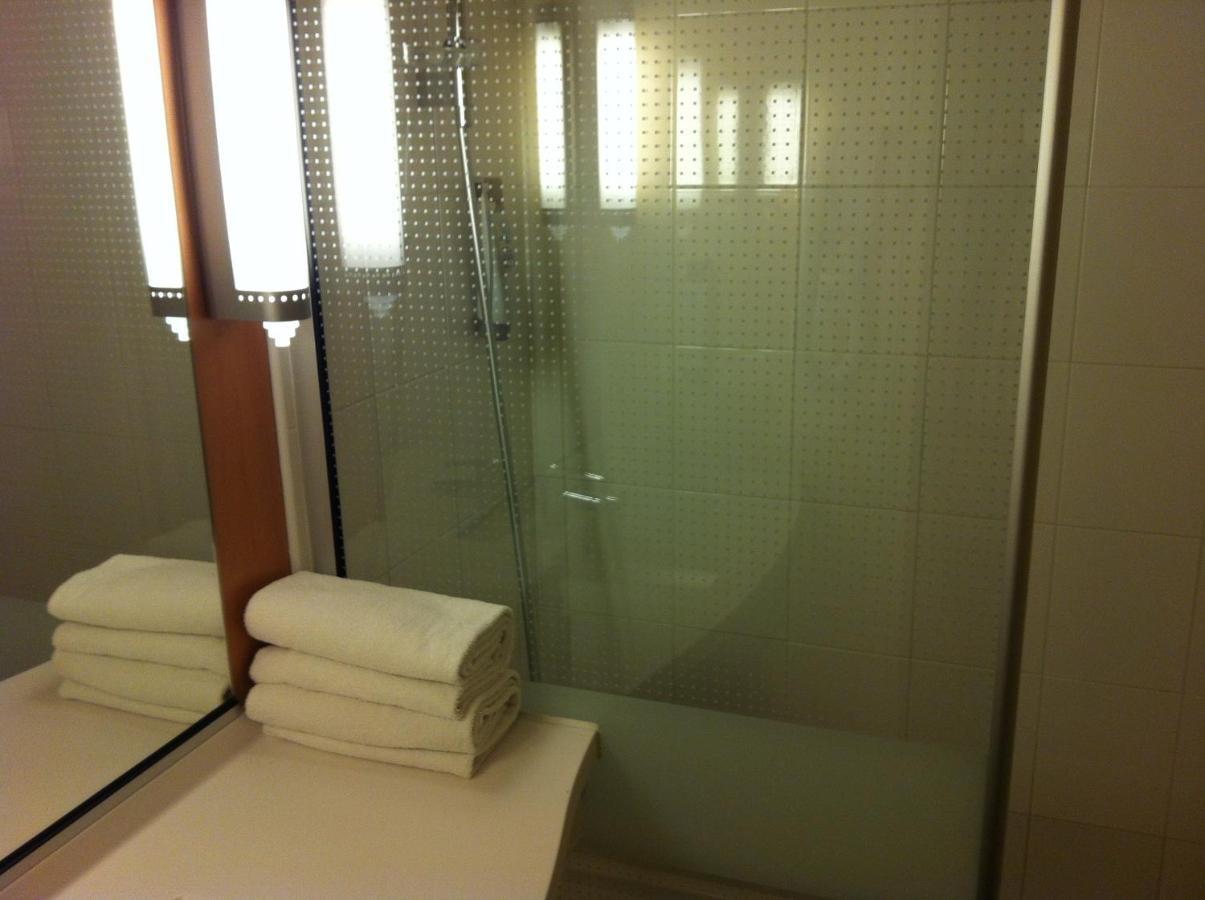 Ibis Grenoble Centre Bastille Pokoj fotografie